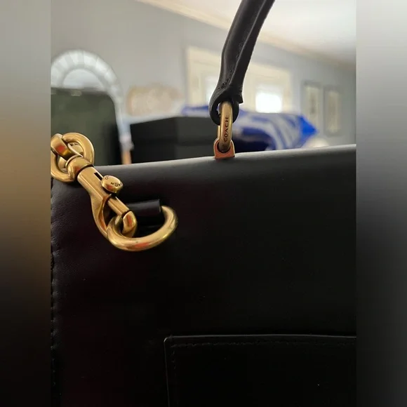 Coach tophandle turnlock bag - Picture 7 of 11
